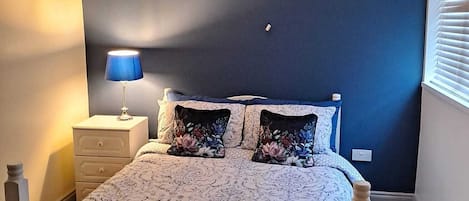 2 habitaciones, wifi y ropa de cama