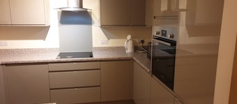 Immaculate 3-Bed House in Bristol with fast wifi