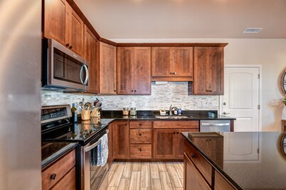 Located in the heart of Prescott just blocks away from Historic downtown square.