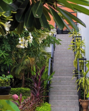 Staircase - Sala Siem Reap Hotel (Siem Reap)