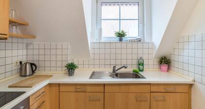 Aposto Apartment 3 with Balcony and Wi-Fi