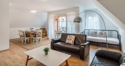 Aposto Apartement 3 mit Balkon und WLAN