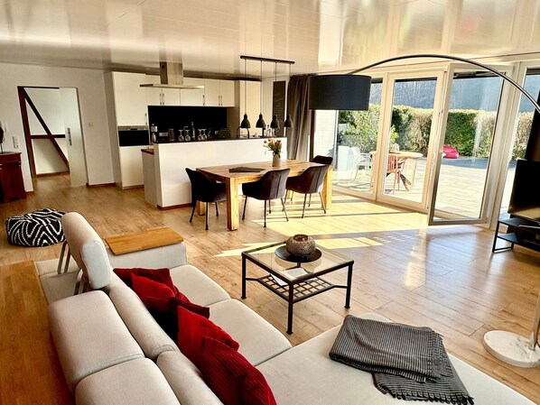 TV, DVD player, stereo