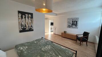 2 Schlafzimmer, Bügeleisen/Bügelbrett, kostenloses WLAN, Bettwäsche