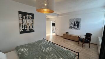 2 Schlafzimmer, Bügeleisen/Bügelbrett, kostenloses WLAN, Bettwäsche