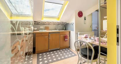 Appartement 'Picco 1' avec vue sur la montagne, terrasse commune et Wi-Fi