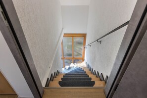 Interior - Holiday Apartment 'Zeichner' with Mountain View, Balcony & Wi-Fi (Geisingen)
