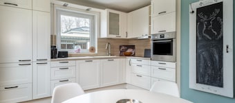 Apartment 'Fewo Hotz Am Golfclub Lindau 2a' with Mountain View, Private Terrace and Wi-Fi