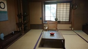 Interior - Kaikonro Toki no Mon (Komoro)