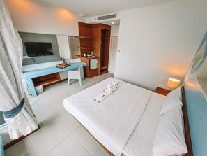 Standard Room | Minibar, desk, laptop workspace, free WiFi