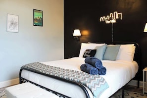 2 Schlafzimmer, Bügeleisen/Bügelbrett, WLAN, Bettwäsche