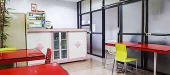 OYO 90965 Homestay Madu Makassar
