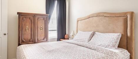 1 chambre, bureau, Wi-Fi gratuit, draps fournis