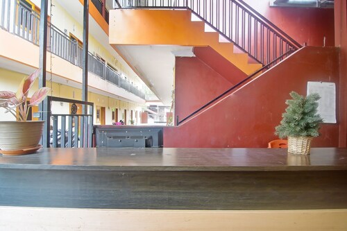 Hotel O A2b Guesthouse