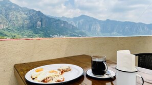 Sarapan siap masak di akhir pekan (MXN 269 per orang)