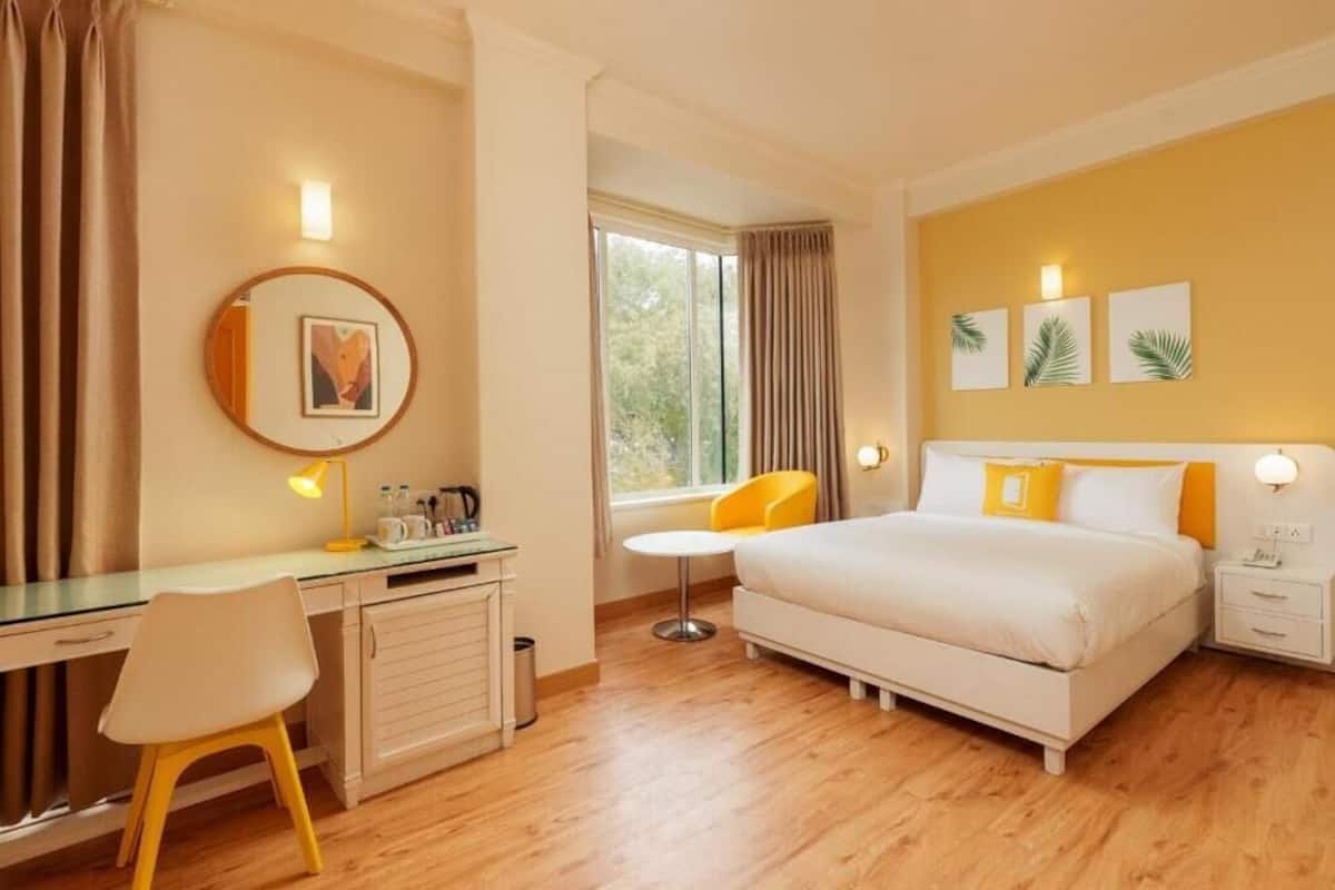 In-room safe, desk, laptop workspace, iron/ironing board (on request)