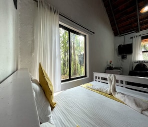 Deluxe Cottage | 1 bedroom, desk, bed sheets - The Earthen Nest (Canacona)