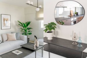 Smart TV, books - Superior 3BR Apartment in Chalandri (Chalandri)