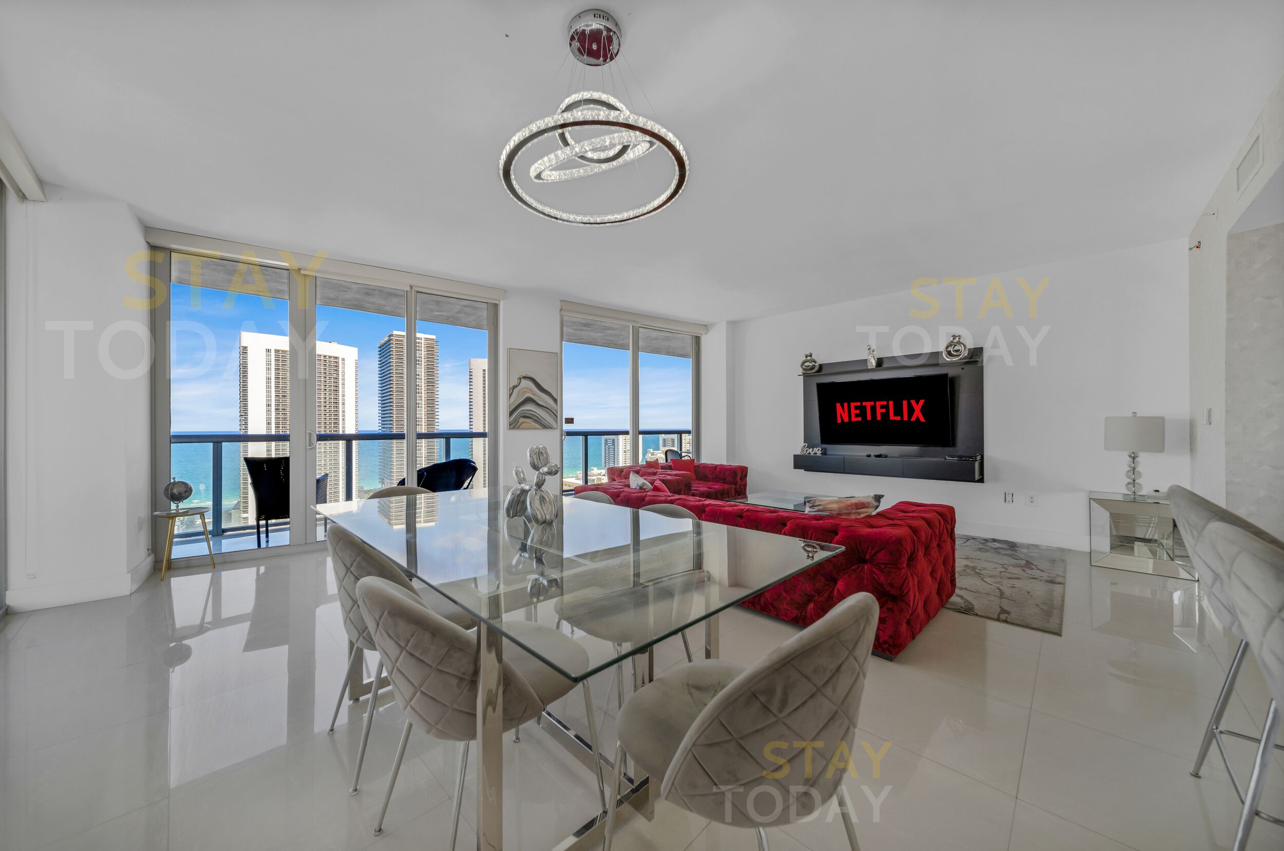 ★★★★★ 3BDR/3BA LUXURY APARTMENT WITH OCEAN VIEW. 5 MIN WALK TO OCEAN.