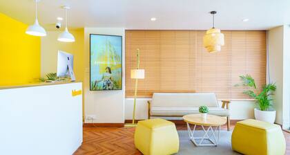 Bloom Hotel - Cyber Towers