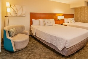 2 slaapkamers, een bureau, een strijkplank/strijkijzer, gratis wifi