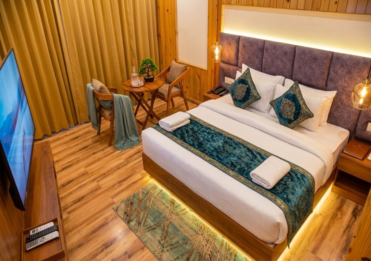 Habitación doble Deluxe | Sábanas de algodón egipcio y ropa de cama de alta calidad 
