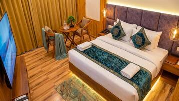 Habitación doble Deluxe | Sábanas de algodón egipcio y ropa de cama de alta calidad