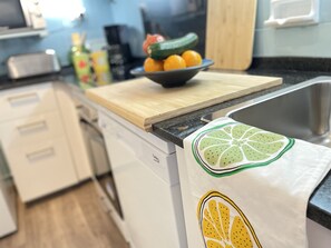 Microwave, oven, stovetop, dishwasher