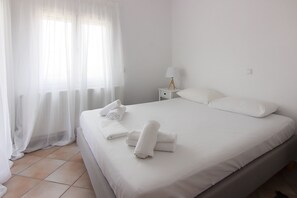 2 chambres, fer et planche à repasser, Wi-Fi gratuit