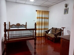 家庭別墅 | 書桌、筆電工作空間、熨斗/熨衣板、免費無線上網