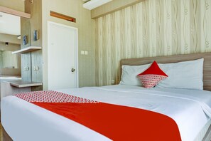 Deluxe Double Room | Bed sheets - Hotel O Apartemen Bogor Valley (Bogor)