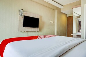 Deluxe Double Room | Bed sheets - Hotel O Apartemen Bogor Valley (Bogor)