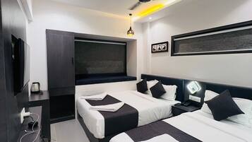 Superior Triple Room | Free WiFi