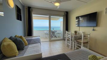 1 soverom, strykejern/-brett, wi-fi (inkludert) og sengetøy