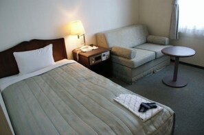 1 chambre, bureau, fer et planche à repasser, Wi-Fi gratuit