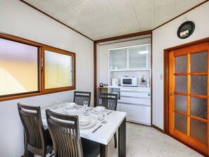 Dining - Close to World Heritage Site Toshogu Shrine Nikko Station restaurant group family parking / Nikko Tochigi (Nikko)