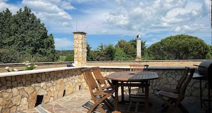 500m From LAKE La Dimora del Cavaliere Martignano