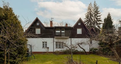 Dostępna 62A | House | Parking