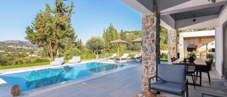 Outdoor pool, sun loungers