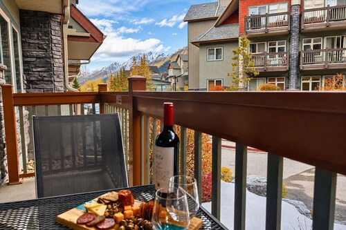 Superb Family Friendly 3 Bedroom - Pool & Hot Tub | Pets OK