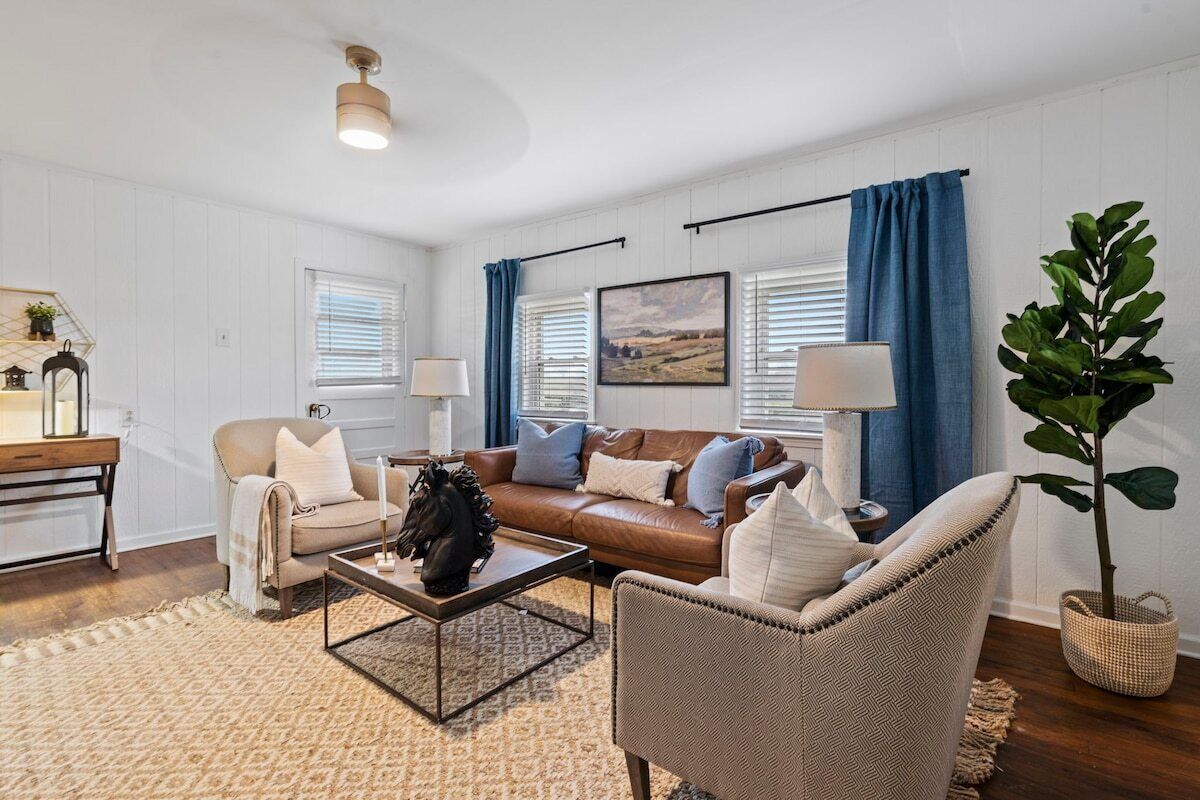 Jockey Suite at Sugar Hill Farm