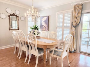 Dining - Blue Heaven - Charlestown Grant Home, Easy Beach & Pool Access (Pawleys Island)