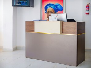 Reception - Legacy Apartments (Brufut)