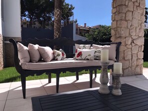 Terrace/patio - Fantastic villa on the beach with private pool (Benicàssim)