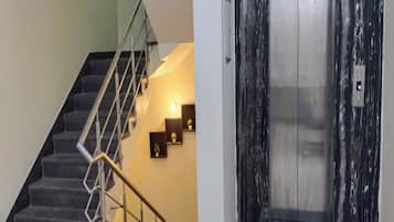 Elevator