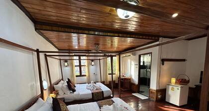 Villa Thida Mekong Riverside