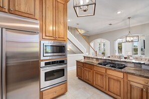 Fridge, microwave, oven, stovetop - Destin Pointe Beach House | Sleeps 12 | Private Community Pool | Beach Access (Destin)
