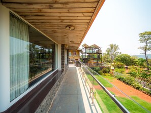 Front of property - Red Button Resort (Mahabaleshwar)