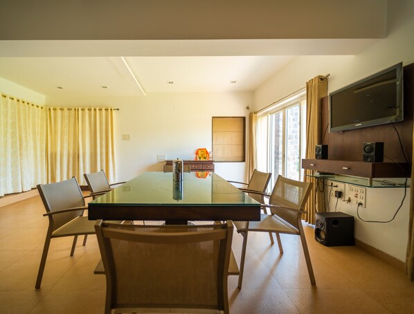 In-room dining