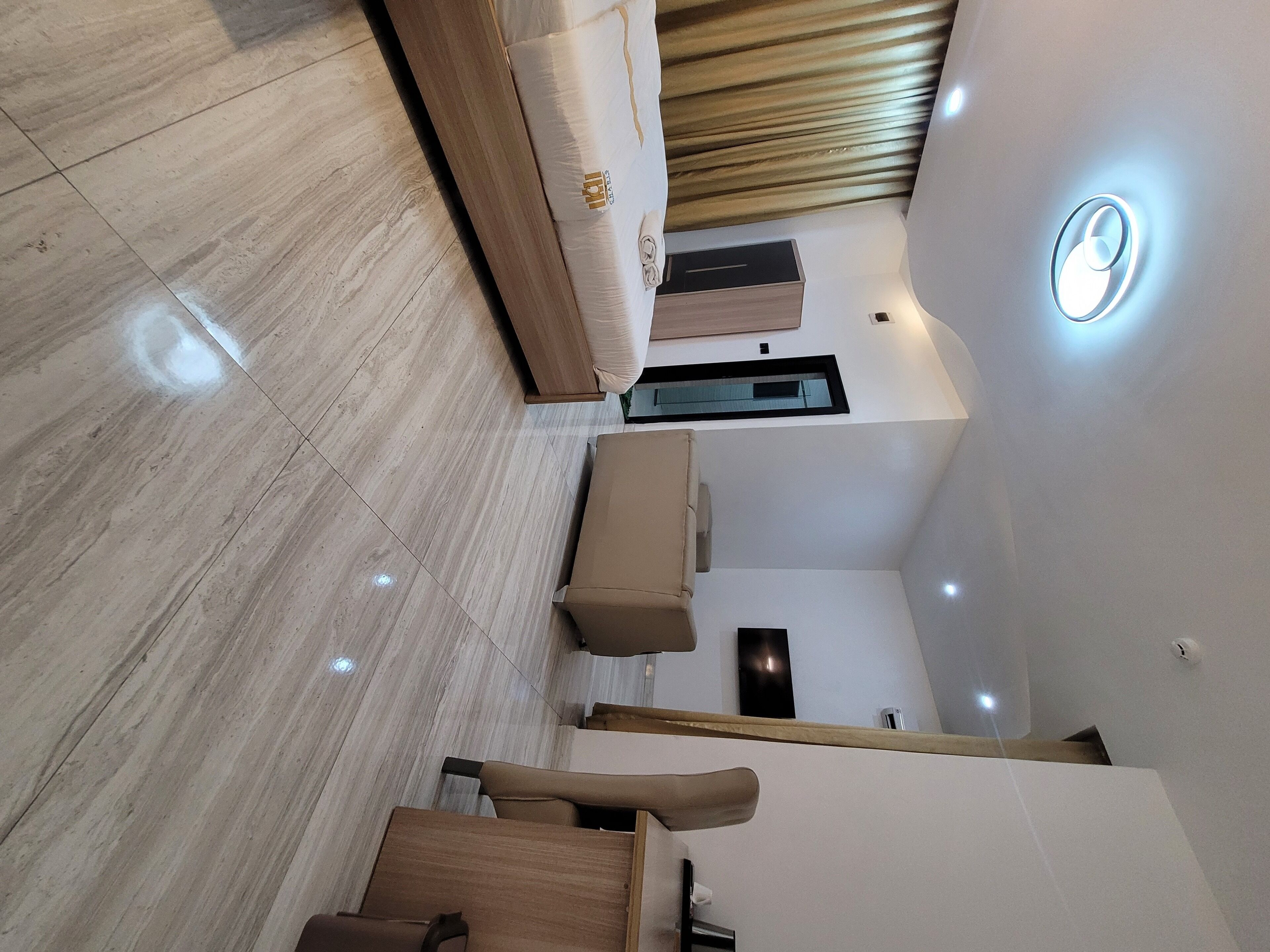 Presidential Double Room | Premium bedding, Select Comfort beds, desk, laptop workspace